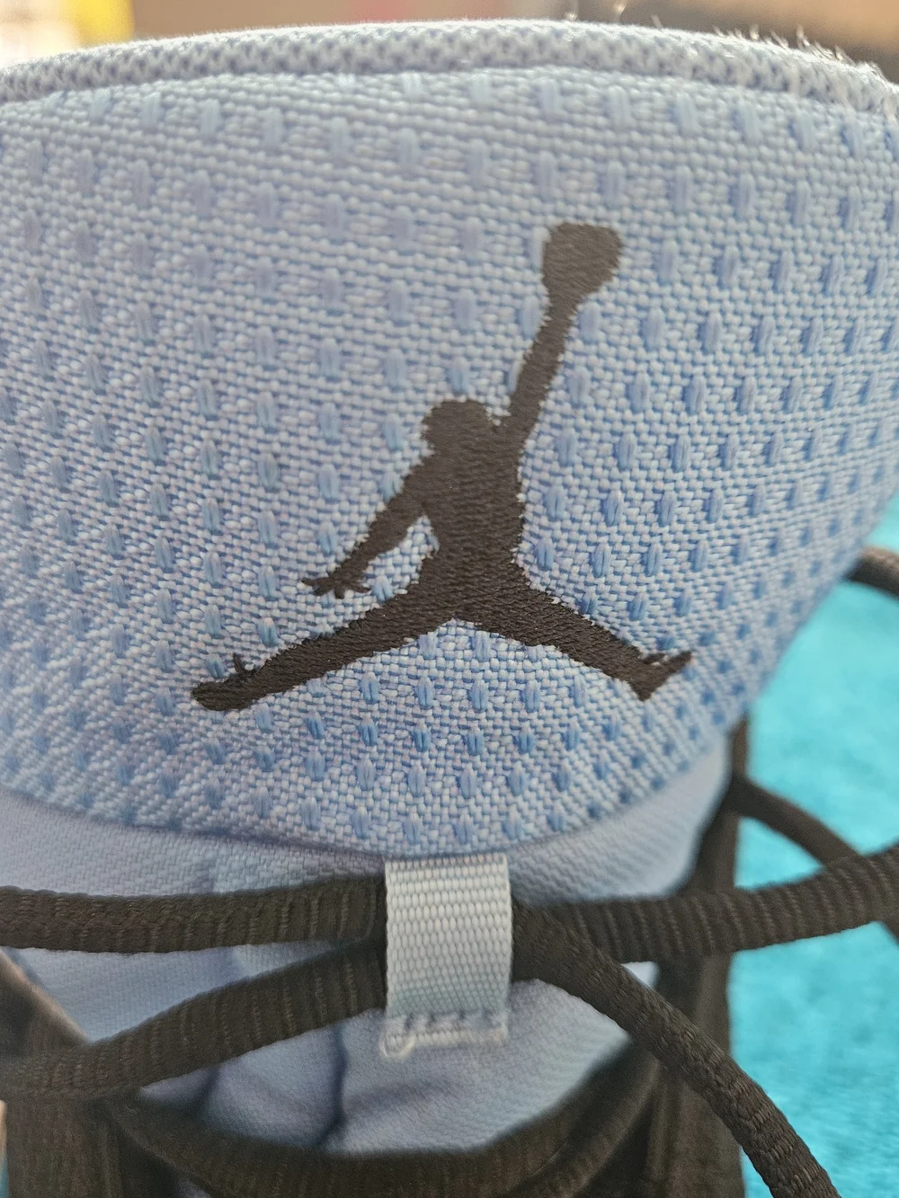 Jordan Max Aura 6 Sneakers